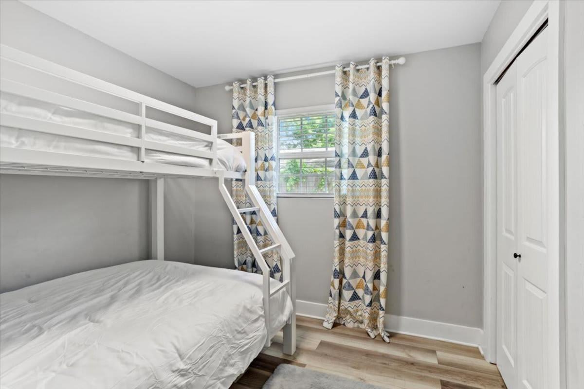 Ranch Home Gem 5Br Home Sleeps 12 With Game Room กัลฟ์พอร์ต ภายนอก รูปภาพ