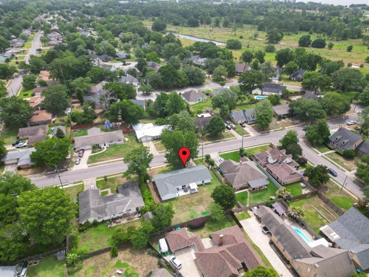 Ranch Home Gem 5Br Home Sleeps 12 With Game Room กัลฟ์พอร์ต ภายนอก รูปภาพ