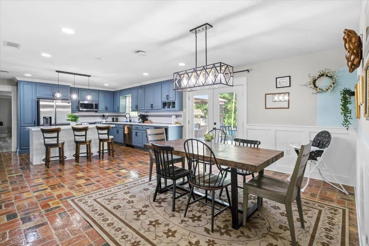 Ranch Home Gem 5Br Home Sleeps 12 With Game Room กัลฟ์พอร์ต ภายนอก รูปภาพ