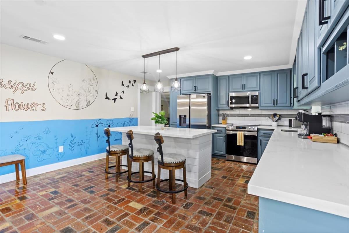 Ranch Home Gem 5Br Home Sleeps 12 With Game Room กัลฟ์พอร์ต ภายนอก รูปภาพ
