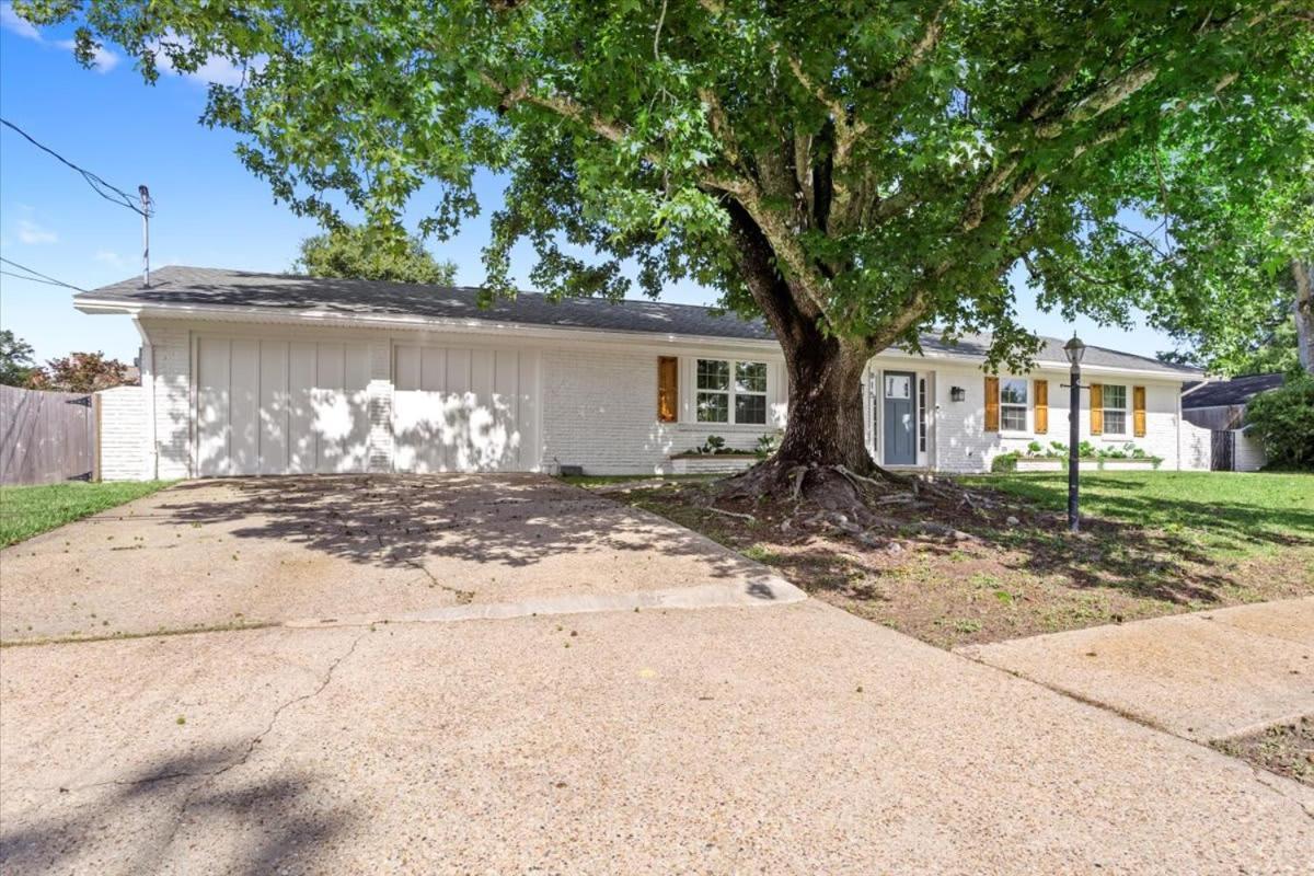 Ranch Home Gem 5Br Home Sleeps 12 With Game Room กัลฟ์พอร์ต ภายนอก รูปภาพ